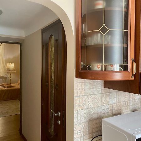 Cozy Apartment Lviv Exterior photo
